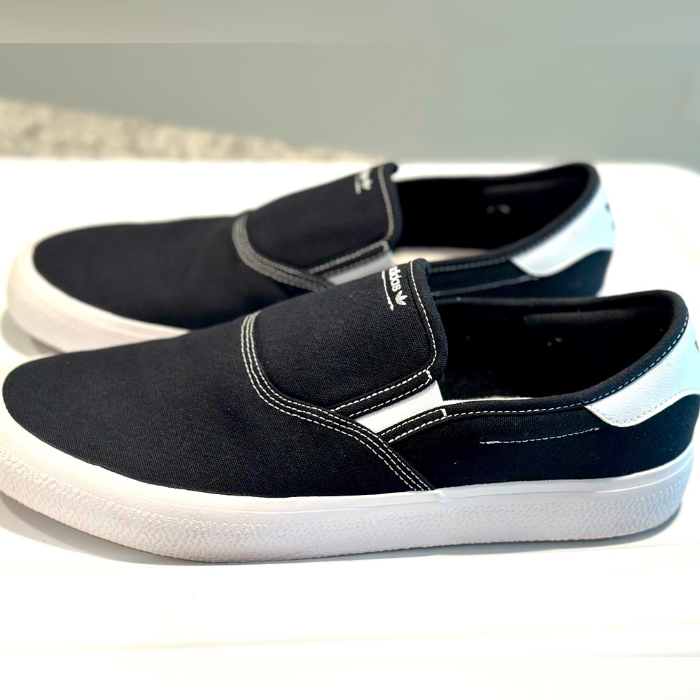 Adidas Board Shoes - Brand New Never Worn